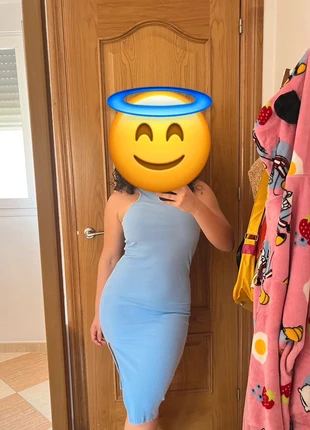 Vestido midi azul, marque: Stradivarius, état: Neuf sans étiquette, taille: S / 36 / 8, 5,00 €, 5,95 € Protection acheteurs incluse