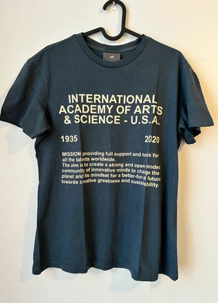 T shirt H&M, marque: H&M, état: Neuf sans étiquette, taille: XS, 3,00 €, 3,85 € Protection acheteurs incluse