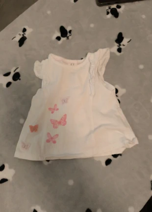 T-shirt, marque: Gémo, état: Très bon état, taille: 3-6 mois / 62 cm, 1,50 €, 2,28 € Protection acheteurs incluse