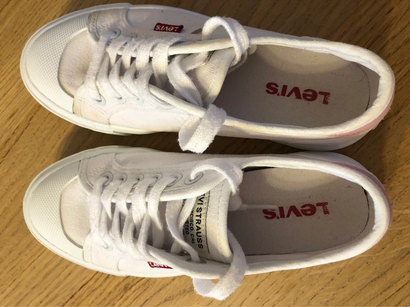 Basket blanche Levi s taille 35