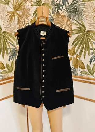 Gilet trachten noir, merk: Distler, staat: Heel goed, maat: 52, € 45,00, € 47,95 inclusief Kopersbescherming
