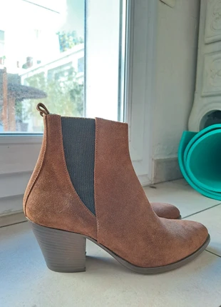 Bottines Blu Velvet marrons, taille 38, marca: Blue Velvet, estado: Muito bom, tamanho: 38, €50.00, €53.20 inclui Proteção do Comprador