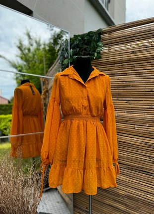 Robe Moutarde Boohoo, marke: Boohoo, zustand: Neu, mit Etikett, größe: S / 36 / 8, 10,00 €, 11,20 € inklusive Vinted-Käuferschutz