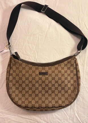 GUCCI Vintage Schoudertas Monogram Canvas Crossbody Bag Hobo 90s, merk: Gucci, staat: Heel goed, € 420,00, € 441,70 inclusief Kopersbescherming