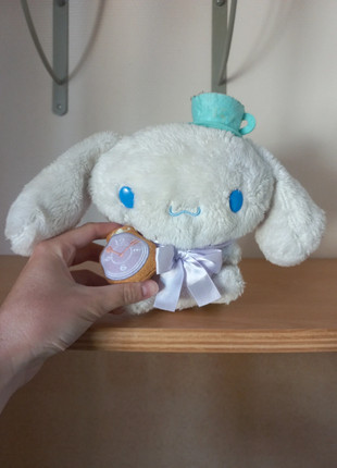 Petite peluche Cinnamoroll, marque: Sanrio, état: Très bon état, taille: Taille unique, 5,00 €, 5,95 € Protection acheteurs incluse