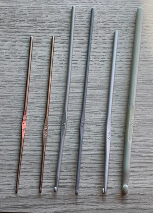 Metalen Haaknaalden, merk: Aero, staat: Heel goed, € 4,50, € 5,43 inclusief Kopersbescherming