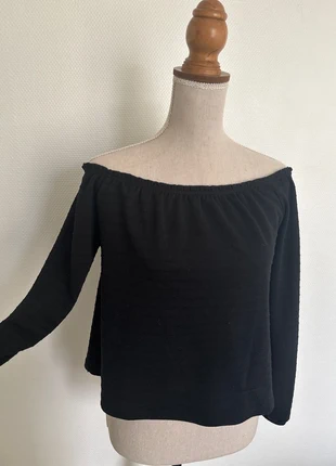 Haut noir, marca: Bershka, estado: Muito bom, tamanho: S / 36 / 8, €2.00, €2.80 inclui Proteção do Comprador