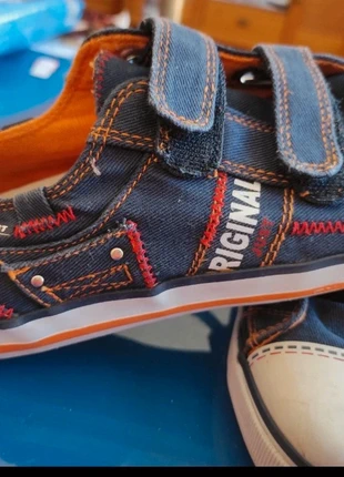 Deportivas pablosky talla 35/Sports pablosky taille 35/Sports pablosky size 35, marca: Pablosky, estado: Muito bom, tamanho: 35, €18.00, €19.60 inclui Proteção do Comprador