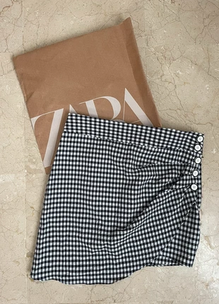 Falda mini estampado vichy drapeada talla XL Zara, brand: Zara, condizioni: Nuovo con cartellino, taglia: XL / IT 46 / EU 42, €13.00, €14.35 include la Protezione acquisti