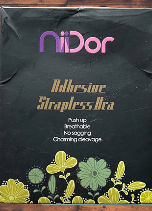 Niidor Adhesive Strapless Sticky Invisible Push-Up Bra