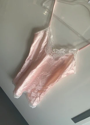 Vintage roze satin lace babydoll in maat M, merk: Vintage Dressing, staat: Heel goed, € 5,00, € 5,95 inclusief Kopersbescherming