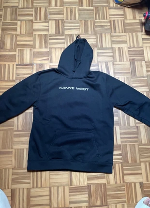 felpa kanye west, marque: Kanye West, état: Neuf sans étiquette, taille: L / 40 / 12, 20,00 €, 21,70 € Protection acheteurs incluse