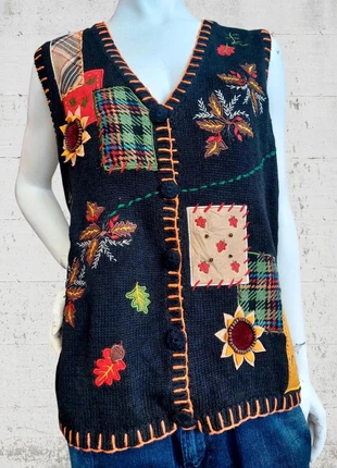 Gilet vintage sans manches brodé style patchwork Taille 40/42, brand: Holiday Editions, condition: Very good, size: XL / 42 / 14, €49.00, €52.15 includes Buyer Protection Pro