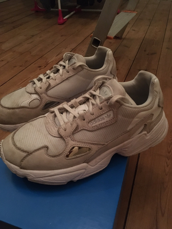 adidas falcon (femme) - Vinted adidas falcon (femme) - Vinted