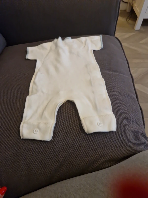 Combinaison bébé - photo numéro 5