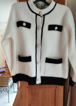 Nieuwe vest, merk: geen merk, staat: Nieuw zonder prijskaartje, maat: Universele maat, € 12,00, € 13,30 inclusief Kopersbescherming