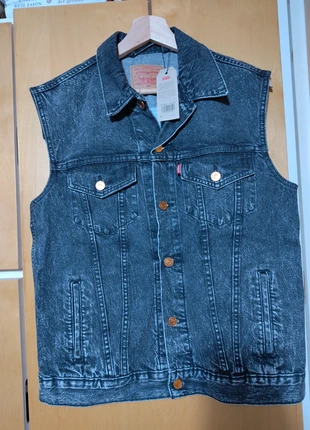 Unieke jacket, merk: Levi's, staat: Nieuw zonder prijskaartje, maat: L / 40 / 12, € 14,99, € 16,44 inclusief Kopersbescherming