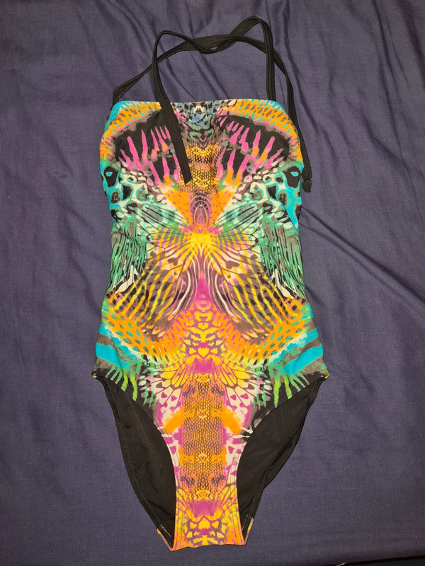 I'm a fashion fan & found the perfect swimming costume from Asda