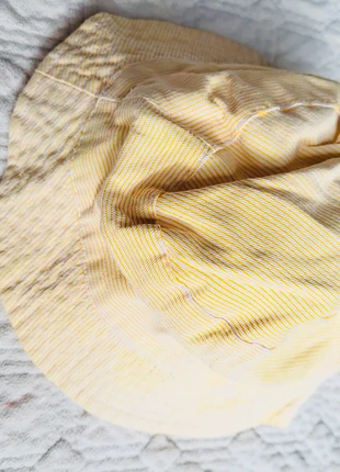 💛 Chapeau jaune en bon état 💛, brand: Bioderma, condition: Good, size: 1-2 years, 49 cm, €1.00, €1.75 includes Buyer Protection