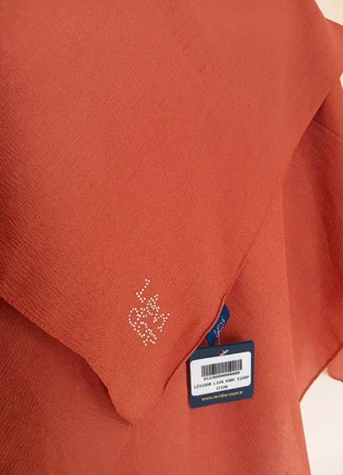 Écharpe carré orange Neuf avec étiquette, marque: Lêvi d’or, état: Neuf avec étiquette, 2,00 €, 2,80 € Protection acheteurs incluse