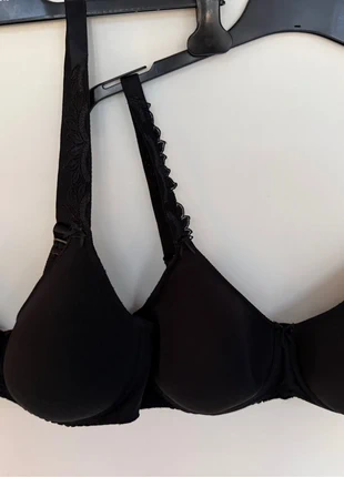 Felina bh’s 95C, merk: Felina, staat: Heel goed, maat: 95C, € 15,00, € 16,45 inclusief Kopersbescherming