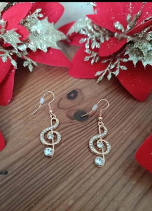 Jolies boucles d'oreilles en forme de clé de sol incrustées de strass neuves, marque: Strass, état: Neuf avec étiquette, 5,00 €, 5,95 € Protection acheteurs (Pro) incluse