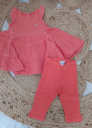 Ensemble robe + legging, marke: Absorba, zustand: Sehr gut, größe: 1-3 Monate / 56, 6,00 €, 7,00 € inklusive Vinted-Käuferschutz