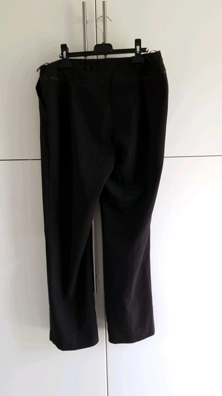 Pantalon noir taille 42 4