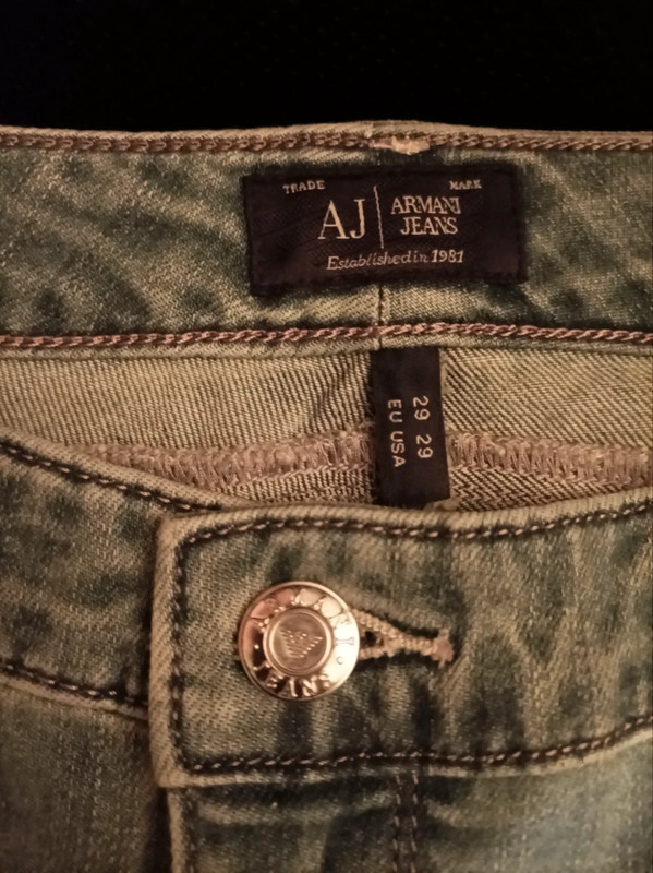 Tejanos Armani Jeans talla 29 -