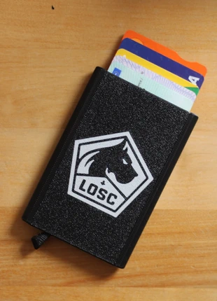 Portefeuille Rétractable | LOSC, marke: Fait Main, zustand: Neu, 8,00 €, 9,10 € inklusive Vinted-Käuferschutz