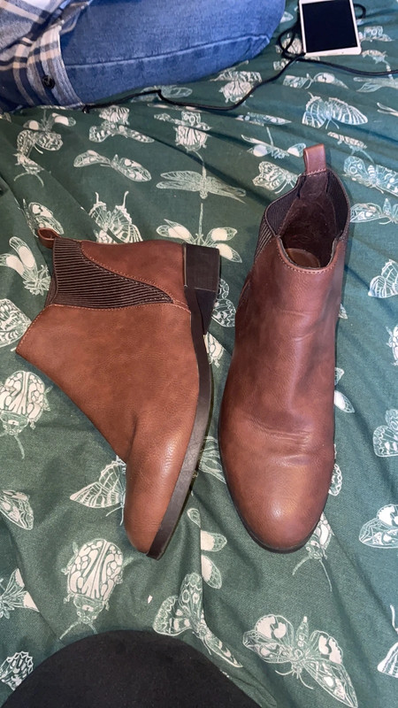 Ladies wide fit deals ankle boots size 6