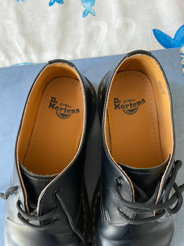 Dr. Martens 2