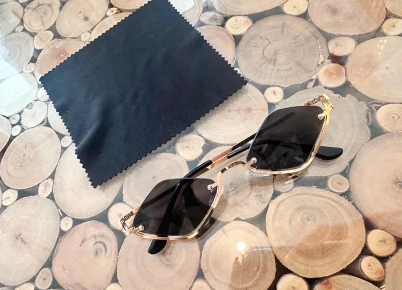 Lunettes - photo numéro 4