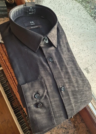 Chemise homme noire C&A – Slim Fit – Taille M 39/40 – Neuve avec étiquette, merk: C&A, staat: Nieuw met prijskaartje, maat: M, € 15,00, € 16,45 inclusief Kopersbescherming