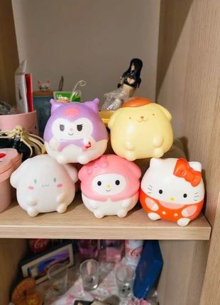 Set Squishy Sanrio Characters, marque: Sanrio, état: Neuf sans étiquette, 9,00 €, 10,15 € Protection acheteurs incluse