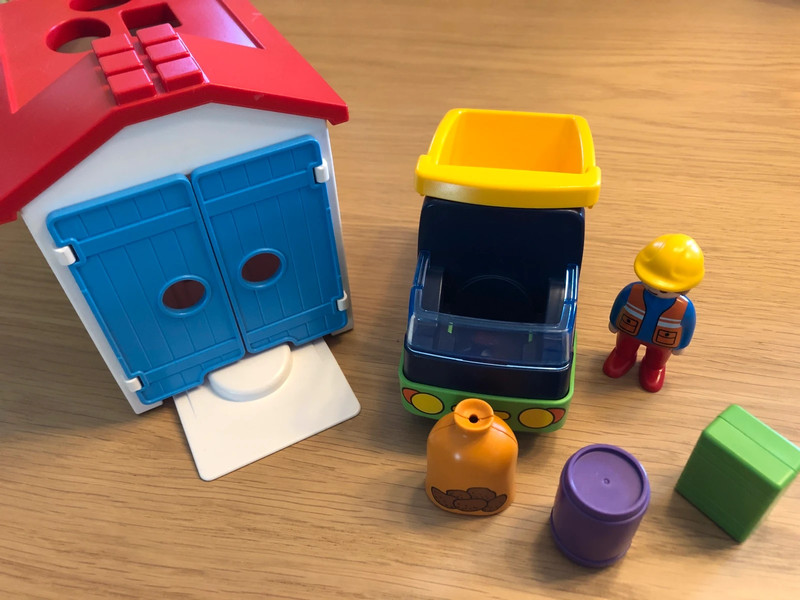 70184 - Playmobil 1.2.3 - Ouvrier avec camion et garage Playmobil