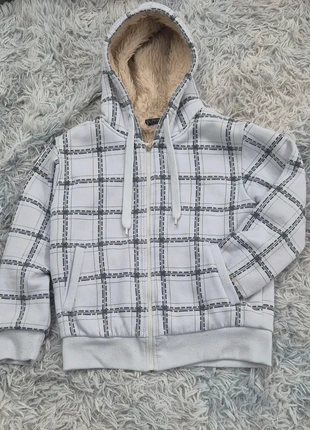 Gilet a capuche polair blanc plaiwox, merk: plaiwox, staat: Heel goed, maat: 8 jaar / 128 cm, € 8,00, € 9,10 inclusief Kopersbescherming