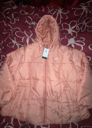 Doudoune manteau rose Nike, marke: Nike, zustand: Neu, mit Etikett, größe: XXXL / 46 / 18, 75,00 €, 79,45 € inklusive Vinted-Käuferschutz