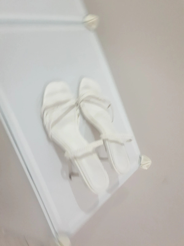 Sandali bianchi 2