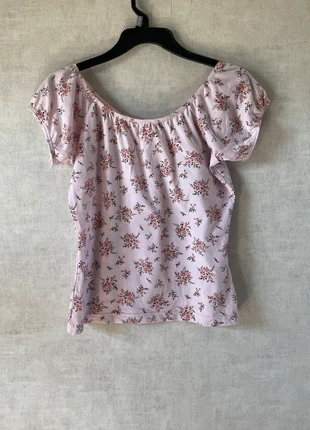 Blouse rose fleurie camaïeu, marque: Camaïeu, état: Très bon état, taille: M / 38 / 10, 2,00 €, 2,80 € Protection acheteurs incluse