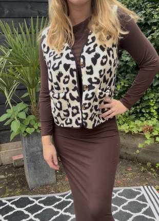 Gilet - bodywarmer - tijgerprint - teddy, merk: handmadebysuus, staat: Nieuw zonder prijskaartje, maat: M / 38 / 10, € 9,99, € 11,19 inclusief Kopersbescherming Pro