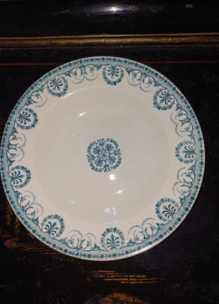 Assiette creuse modèle Iena Boulenger Choisy le Roi terre de fer décors bleu felure, marque: boulenger Choisy le roi, état: Bon état, 5,00 €, 5,95 € Protection acheteurs incluse