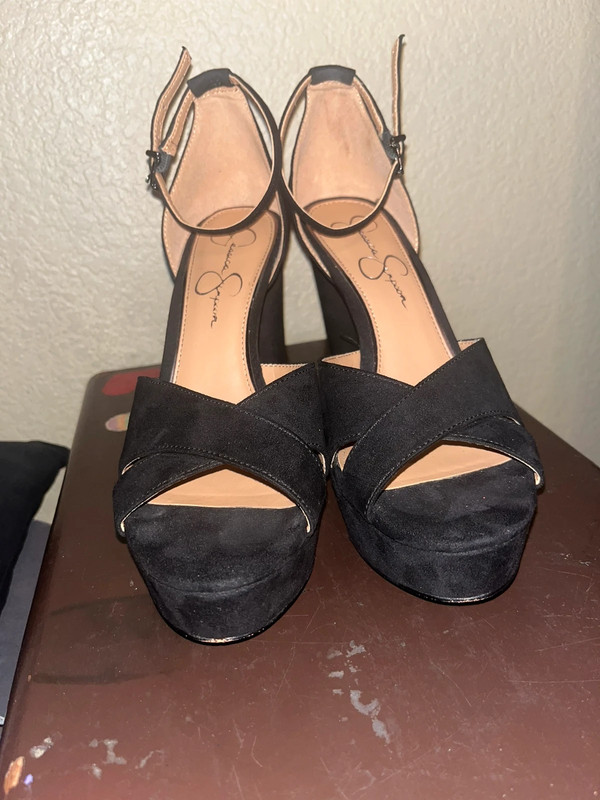 Black Heels Size 8 1/2 2