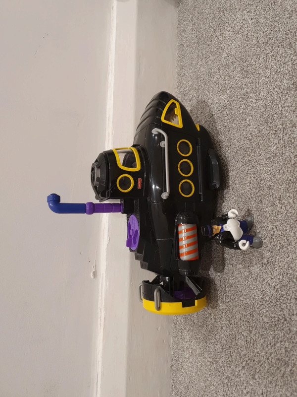 Imaginext sale penguin sub