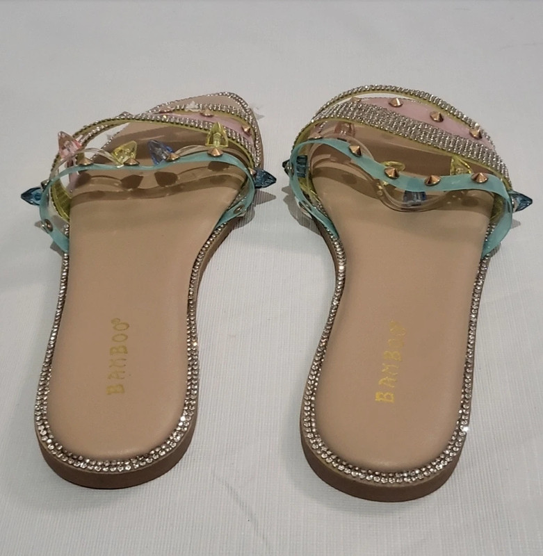 sandals size 7.5 3