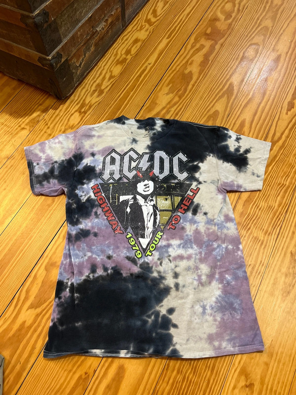 AC/DC t-shirt 1