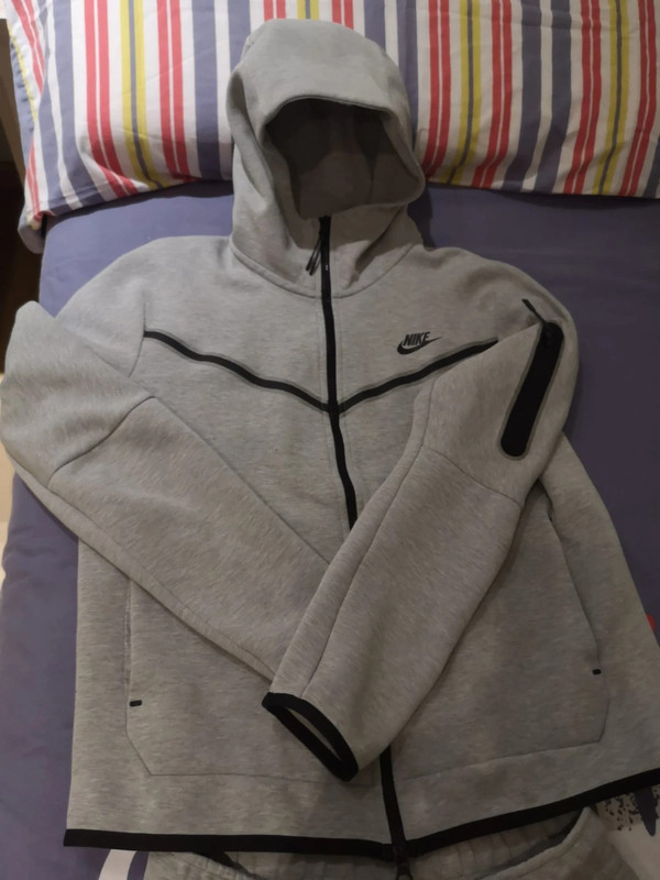 Conjunto chandal nike tech 2