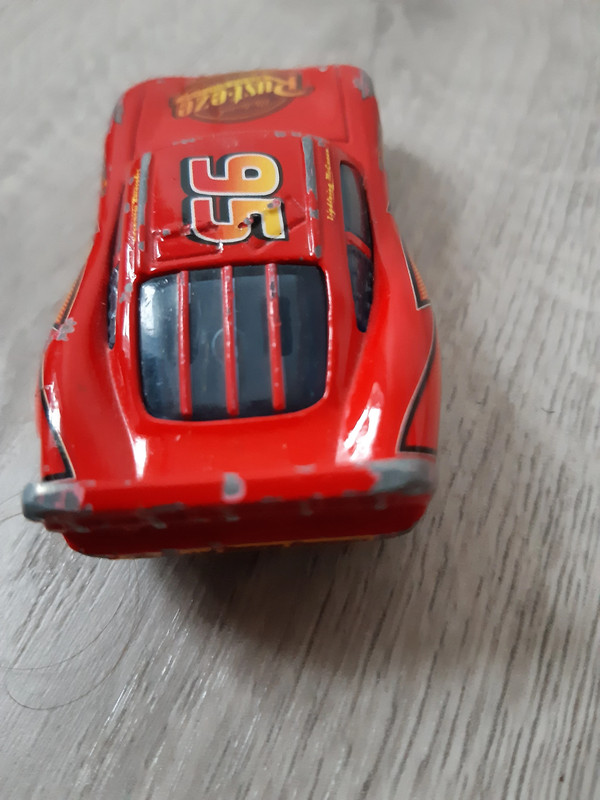 Voiture Disney cars Mc Queen 95 yeux fixent Vinted