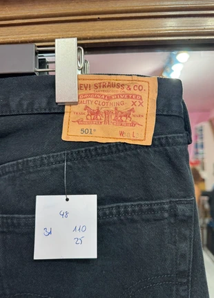 Pantalón vaquero Levis negro 501 38 34, marque: Levi's, état: Très bon état, taille: 4XL, 17,95 €, 19,55 € Protection acheteurs (Pro) incluse