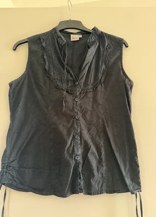 Mise Etam blouse, merk: Etam, staat: Veelgebruikt, maat: XL / 42 / 14, € 1,50, € 2,28 inclusief Kopersbescherming